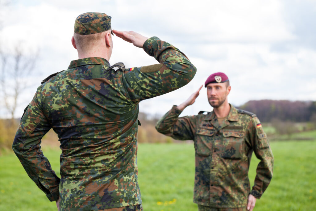 two,german,soldiers,salute,each,other